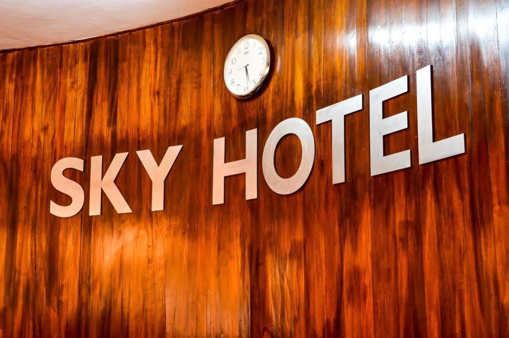 Sky Hotel Nairobi Exterior photo